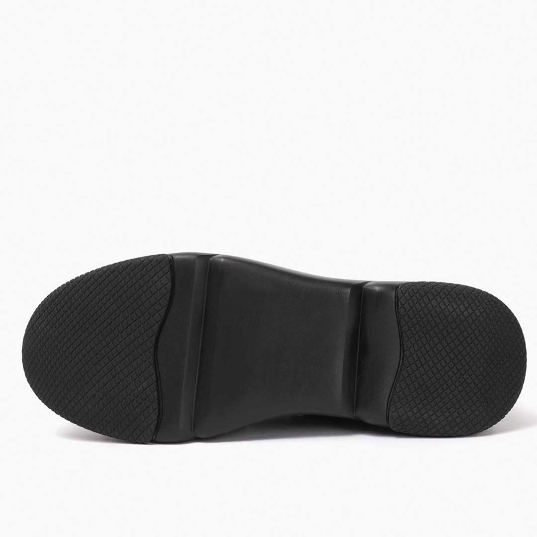 Whitesta Beyonce Embellished Black Leather Shoes