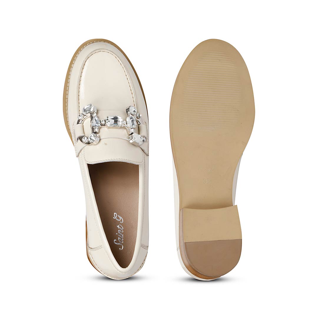 Saint Livia Off-White Leather Moccasins