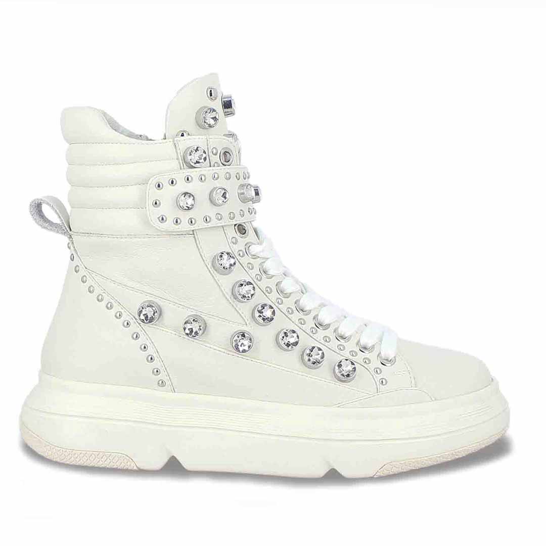 Whitesta Beyonce Embellished Ivory Leather Shoes