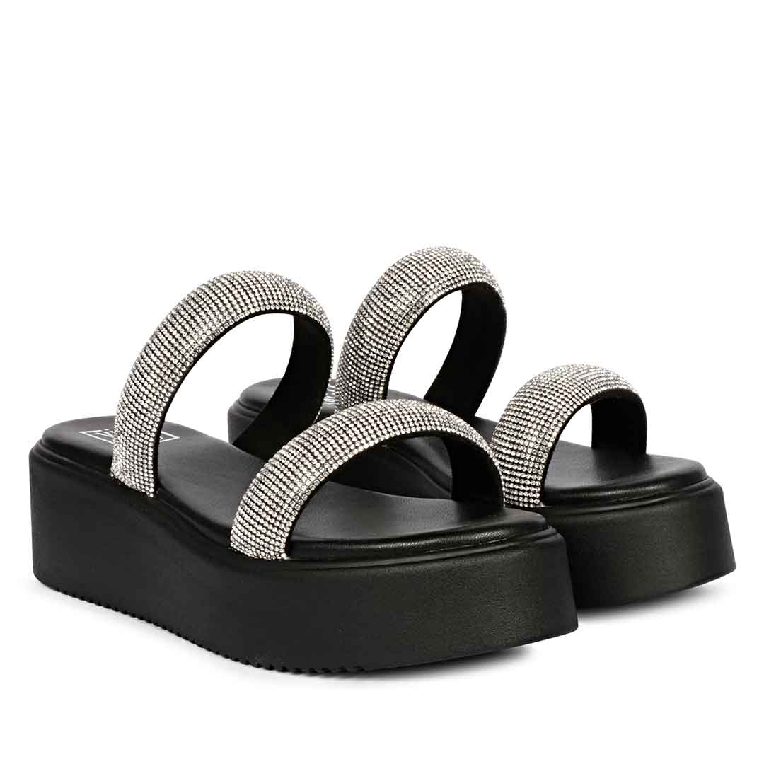 ViviBlu Black Leather Platform Sandals Embellished With Silver Straps