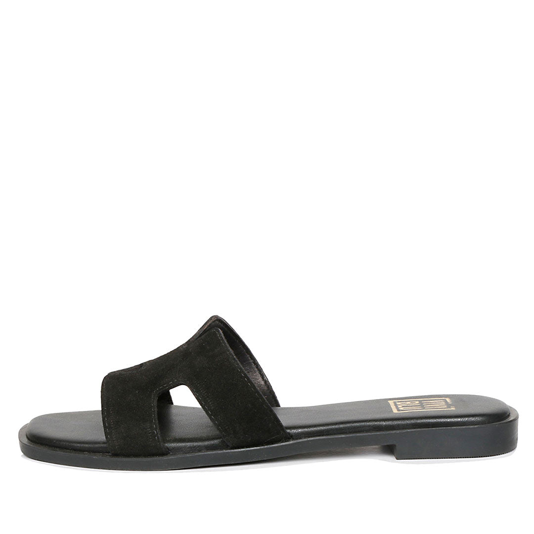 ViviBlu Black Leather Flat Sandals