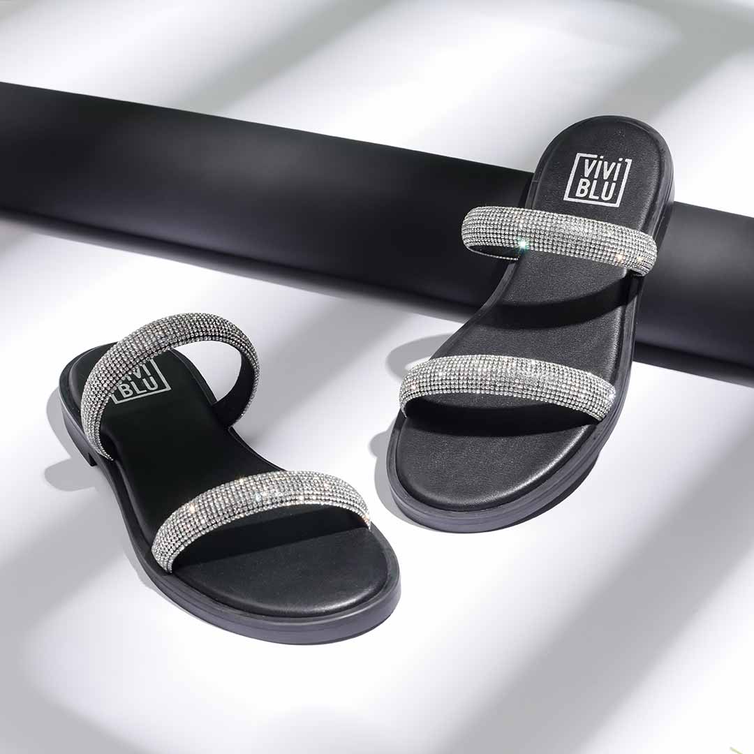 ViviBlu Black Leather Flat Sandals Embellished With Silver Straps