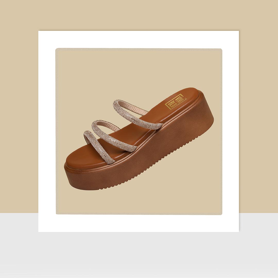 ViviBlu Tan Leather Platform Sandals Embellished With Champagne Straps