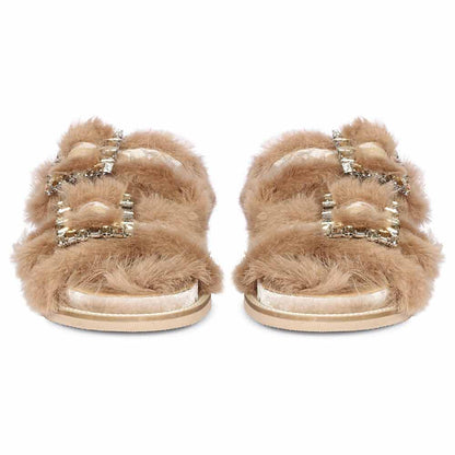 Saint Gemma Diamante Buckles Beige Fur Sandals