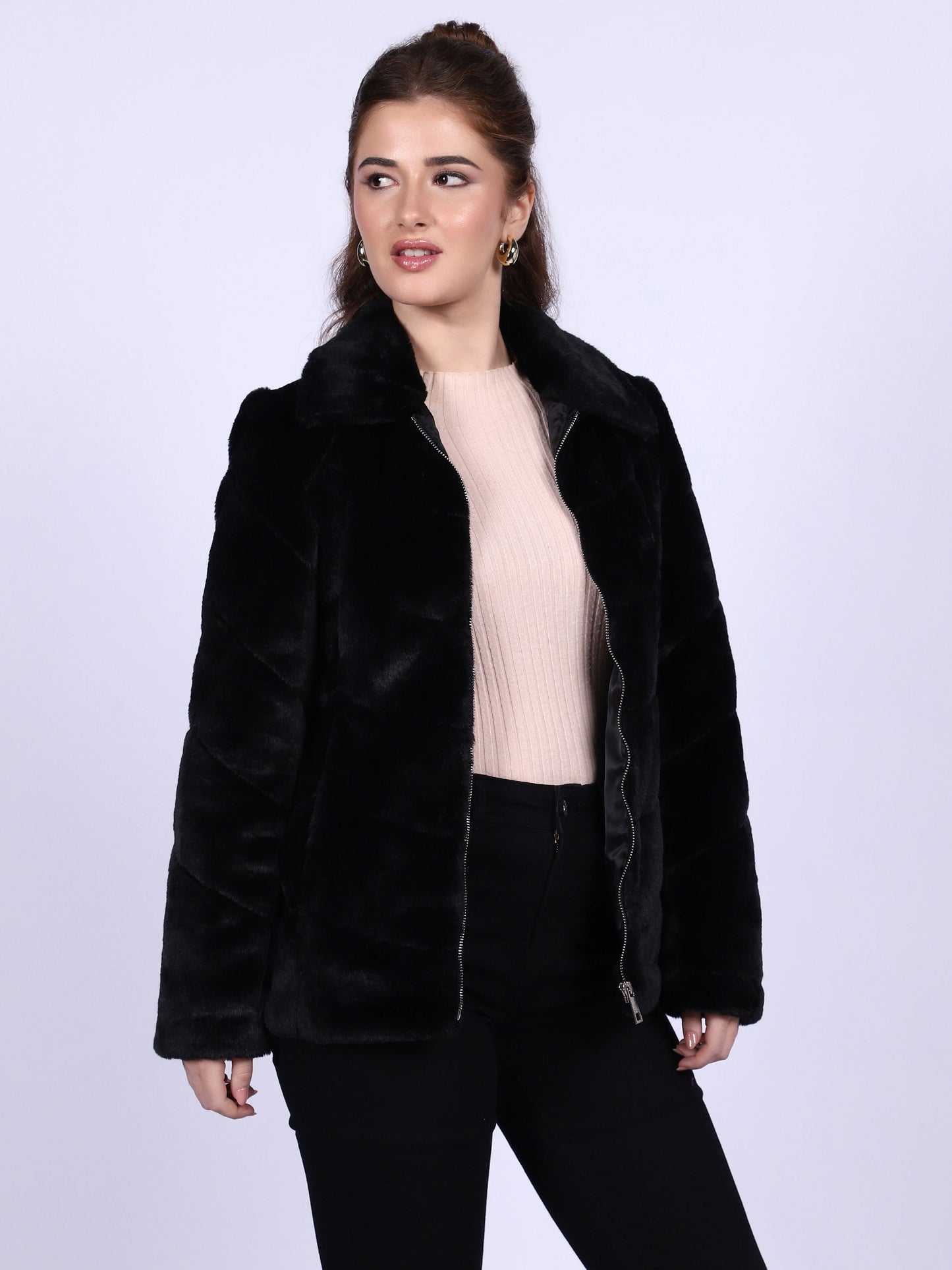 Saint Fernanda Black Fur Women's Jackets