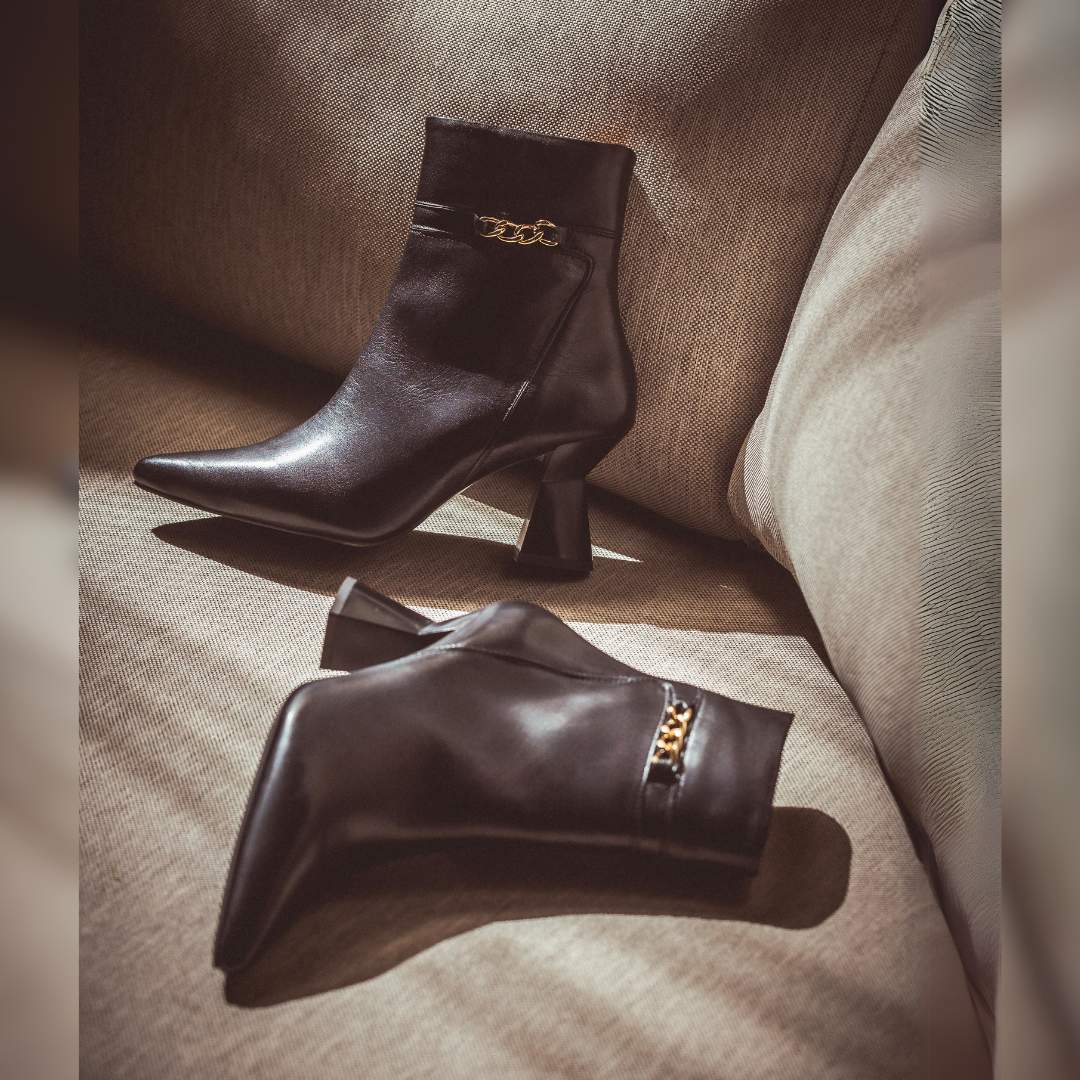 Saint Madelyn Black Leather Chain Decor Pointed Toe Ankle Boots