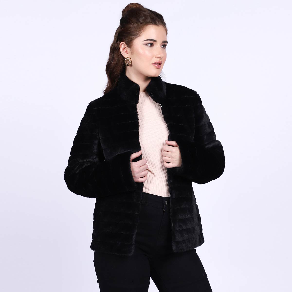 Saint Fernanda Black Fur Women's Jackets