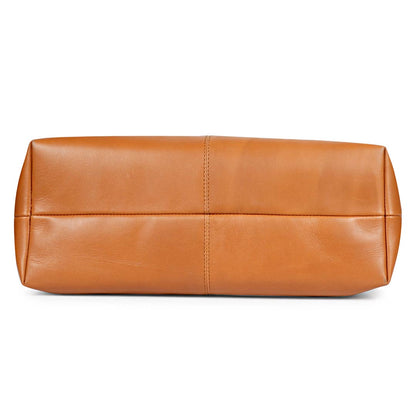 Favore Womens Tan Leather Shoulder Bag