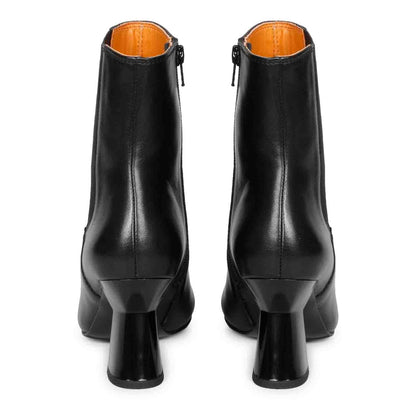Saint Elliana Black Leather Sculpted Heel Inside Zip Boots
