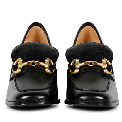 Saint Valentina Black Leather Moccasins: Handcrafted elegance for timeless style. Luxury comfort in every step