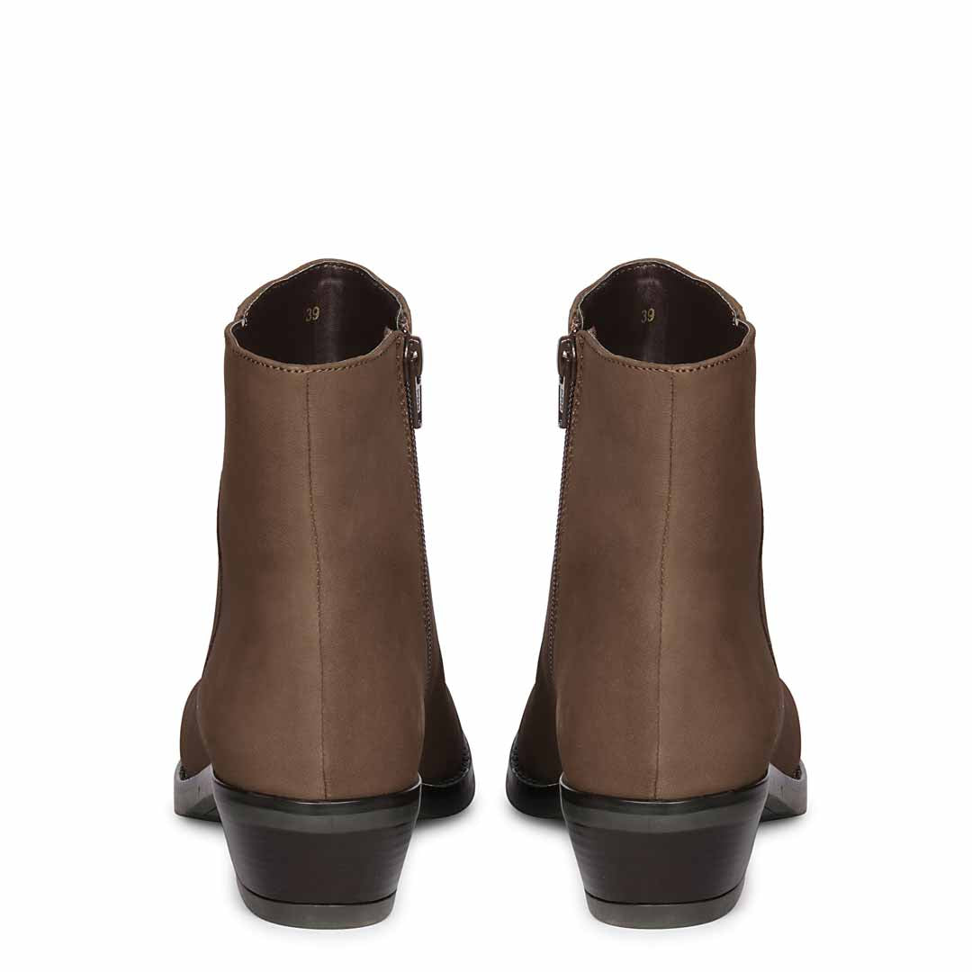 ViviBlu Brown Leather Ankle Boots