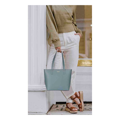 Favore Textured Navy Leather Structured Shoulder Bag With a Small Pouch