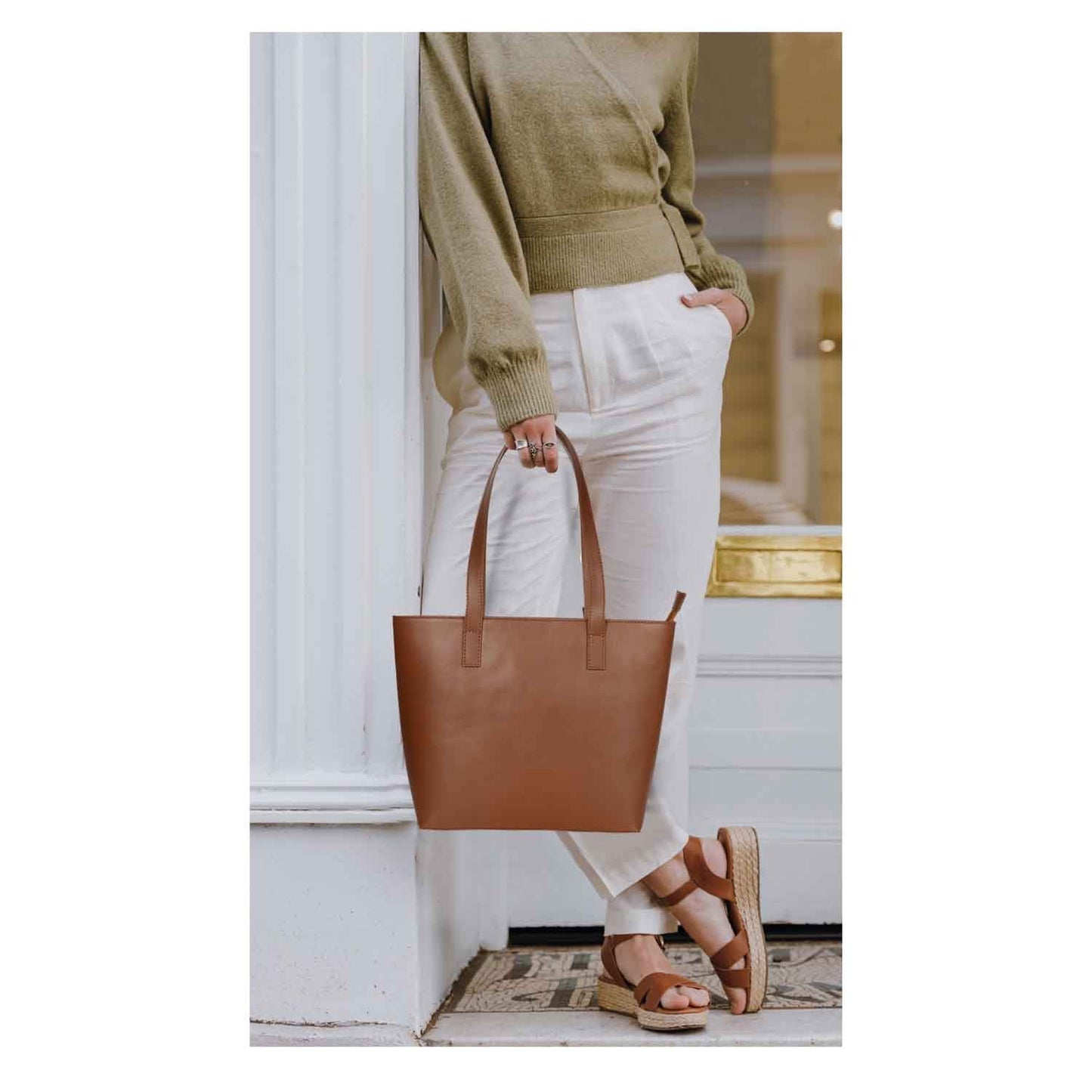 Favore Textured Brown Leather Structured Shoulder Bag With a Small Pouch