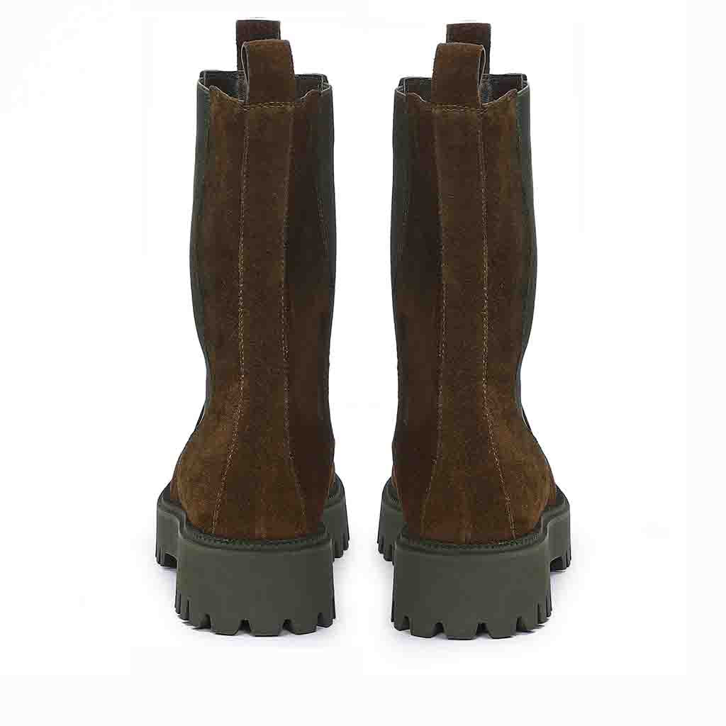 Saint Theresa High Ankle Black Leather Boots with Decorative Buckle – Stylish and chic footwear for a bold and confident look